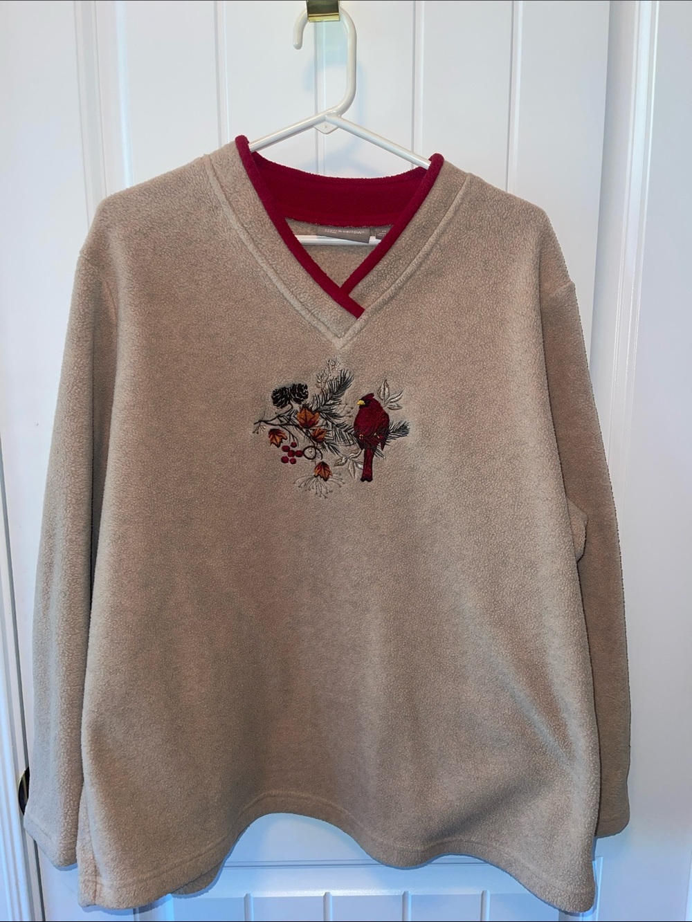 croft & barrow Beige V-Neck Sweater with Red Cardinal Embroidery